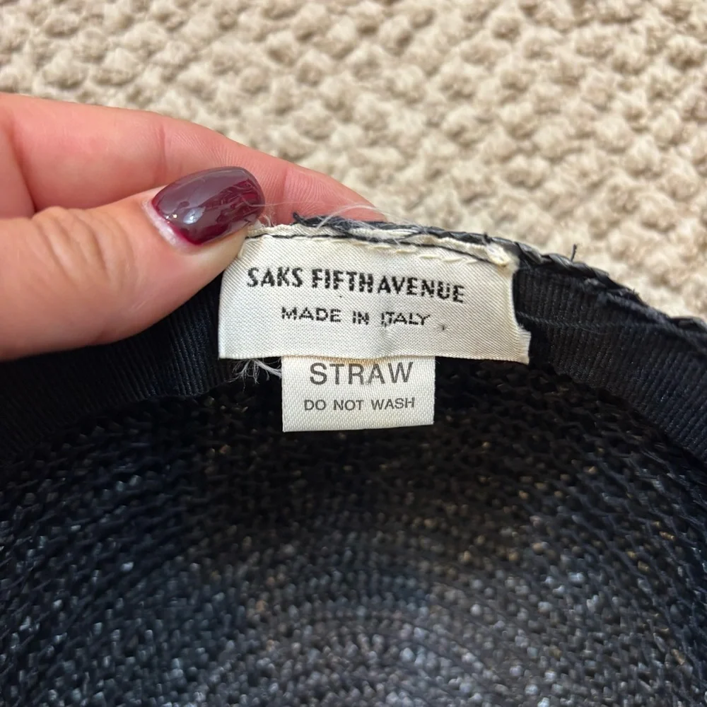 Ladies Saks Fifth Ave Woven Straw‎ Hat with Brim Black and Brown